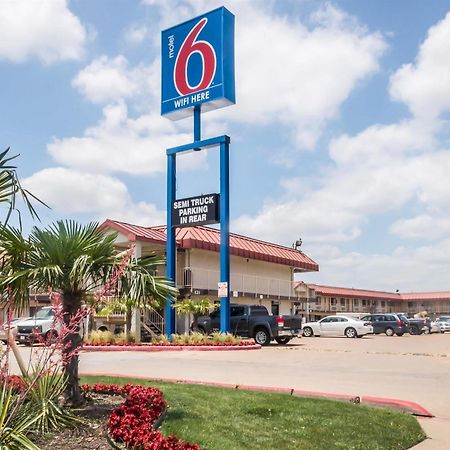 Motel 6-Mesquite, Tx - Rodeo - Convention Ctr Экстерьер фото