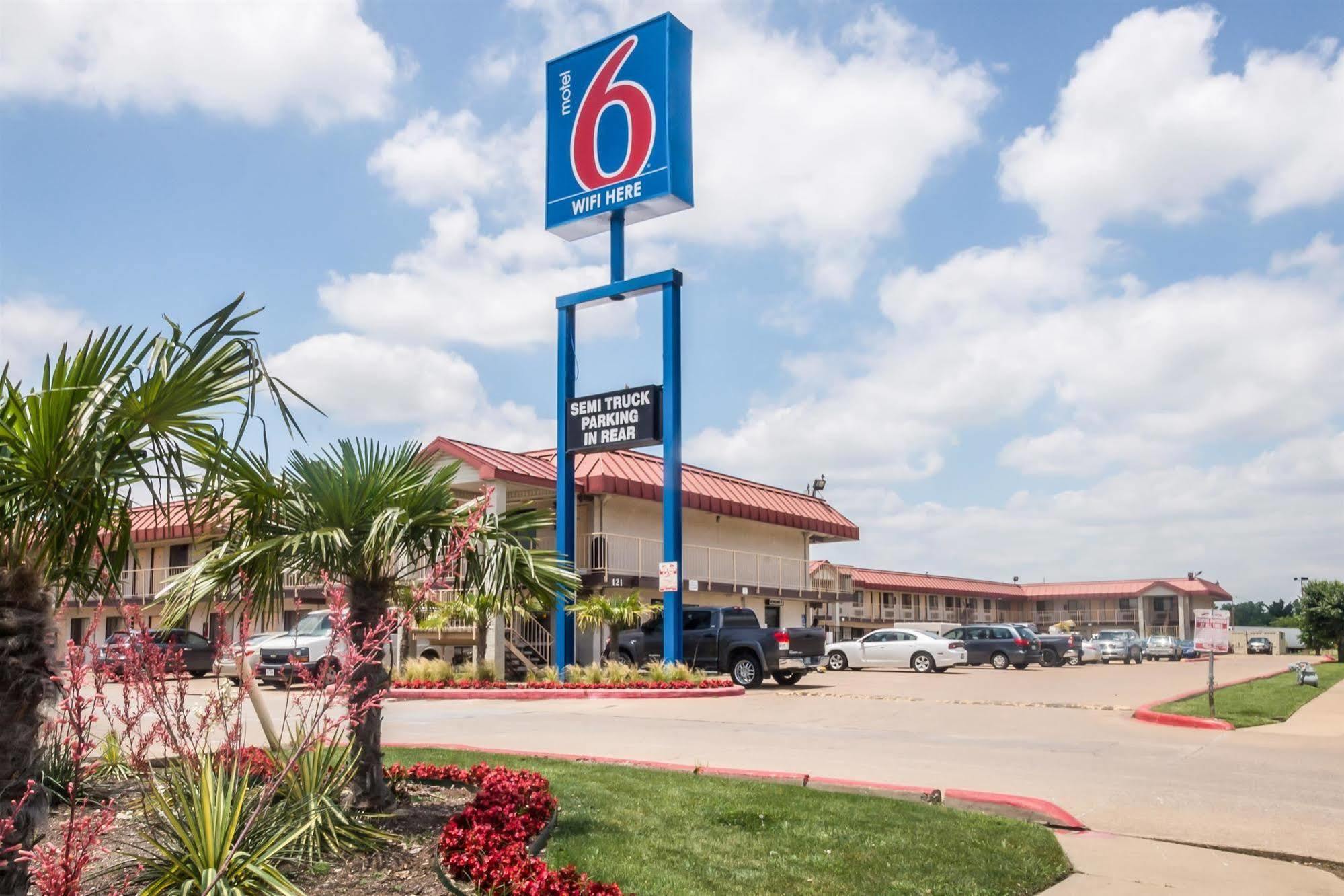 Motel 6-Mesquite, Tx - Rodeo - Convention Ctr Экстерьер фото